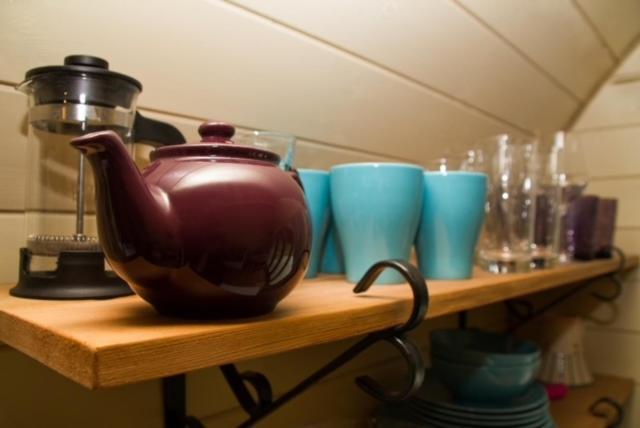 Hidden Wood Glamping And The Hideaway Cabin Warminster Exteriör bild